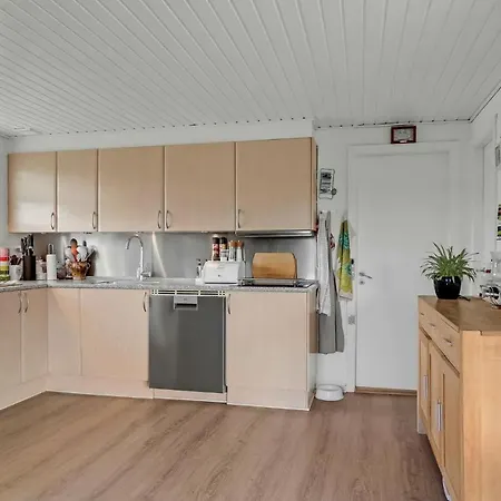 In With 3 Bedrooms And Wifi Nyaraló Thisted